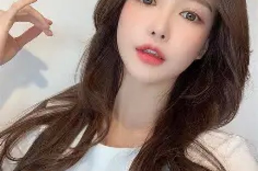 一手好牌打稀碎 三料影后马苏 被黑人驮肩 帮闺蜜撒谎 终究自断前程